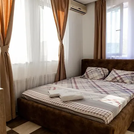 United Hotel 3*